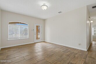 13709 Paseo Sereno Dr in El Paso, TX - Building Photo - Building Photo