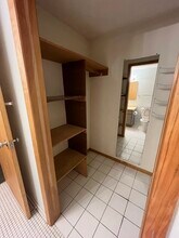 222 Jay St, Unit 309 in La crosse, WI - Building Photo - Building Photo