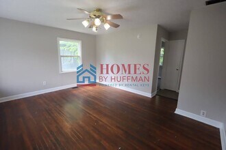 1833 Lodge Ave in Evansville, IN - Building Photo - Building Photo