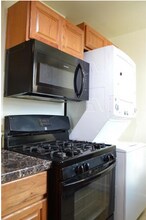 2518 Kent Village Pl in Hyattsville, MD - Building Photo - Building Photo