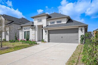 29808 Breezy Pnes Lp in Fulshear, TX - Foto de edificio - Building Photo