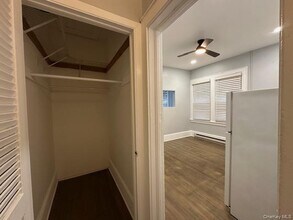 362 New York Ave in Huntington, NY - Building Photo - Building Photo