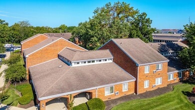 Maplewood Heights in Columbus, OH - Building Photo - Building Photo