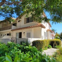 1470 Rancho Rose Way in Oceanside, CA - Building Photo