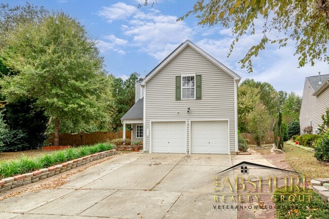 852 Willow Bay Dr in Fuquay Varina, NC - Building Photo - Building Photo