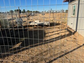 1539 W Ave L 8 in Lancaster, CA - Building Photo - Building Photo