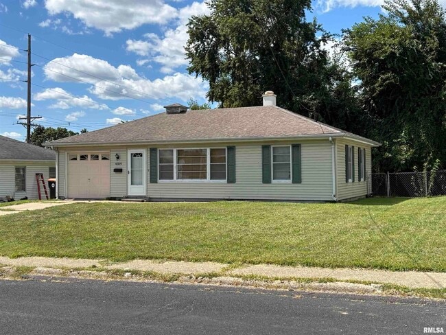 4309 N Independence Ave in Peoria, IL - Building Photo - Building Photo