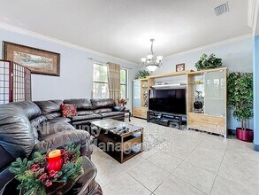 2679 Lakebreeze Ln in Clearwater, FL - Building Photo - Building Photo