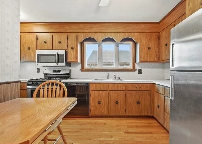 358-360-360 Arlington St in Watertown, MA - Building Photo - Building Photo