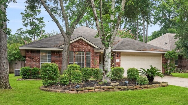 property at 23 Teakwood Pl