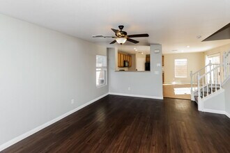 652 Shadwell St in Las Vegas, NV - Building Photo - Building Photo