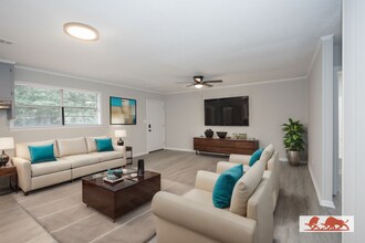 1013 W Slaton Ave in Griffin, GA - Building Photo - Building Photo