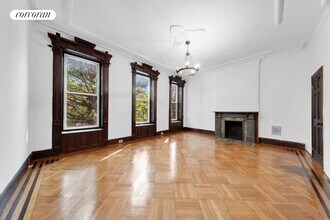 209 Jefferson Ave in Brooklyn, NY - Building Photo - Building Photo