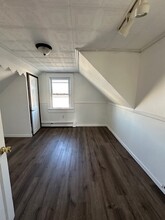 72 Koster St, Unit 2 in Wallington, NJ - Building Photo - Building Photo