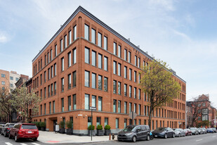 The Cobble Hill House Apartments