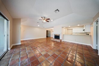 11702 Bexley Dr in Houston, TX - Building Photo - Building Photo