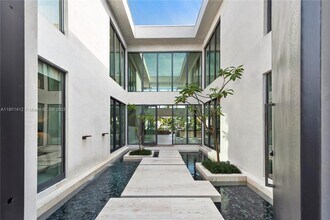 773 NE 77th Terrace in Miami, FL - Building Photo - Building Photo