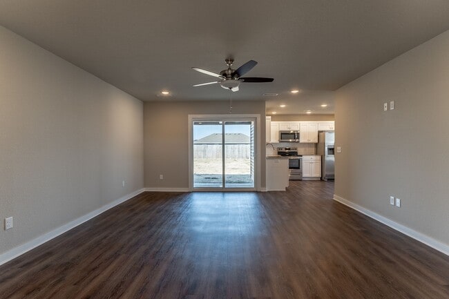 329 N Mojave St in Farmington, AR - Building Photo - Building Photo