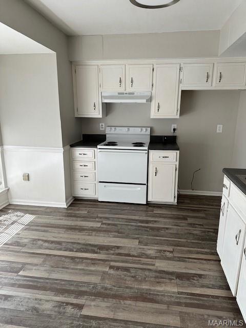 property at 4816 Regal Dr