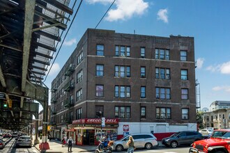 4601 11th Ave in Brooklyn, NY - Foto de edificio - Building Photo
