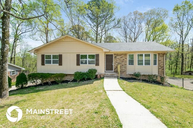 property at 3915 Libra Ln NW