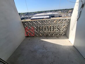 1100 Erie Ave, Unit Unit 807 in Evansville, IN - Building Photo - Building Photo
