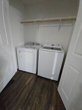 4804 Edenton Blvd in Columbia, MO - Foto de edificio - Building Photo