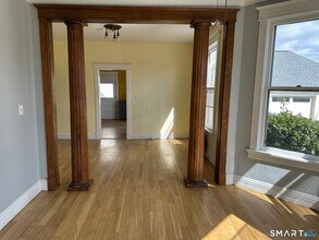 18 Taylor St in Torrington, CT - Building Photo - Building Photo