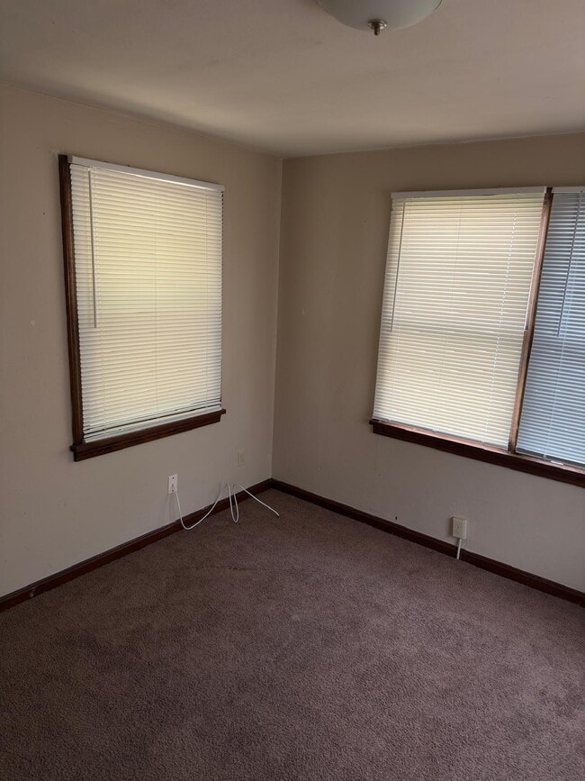 7046 Manette Dr in St. Louis, MO - Building Photo - Building Photo