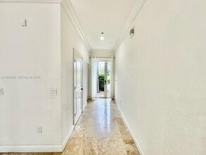 813 SE 18th Ct in Fort Lauderdale, FL - Building Photo - Building Photo