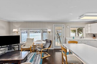 8685 Je-NE-Be Dr NE in Rockford, MI - Building Photo - Building Photo