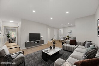 178 Amberly Dr in Englishtown, NJ - Building Photo - Building Photo