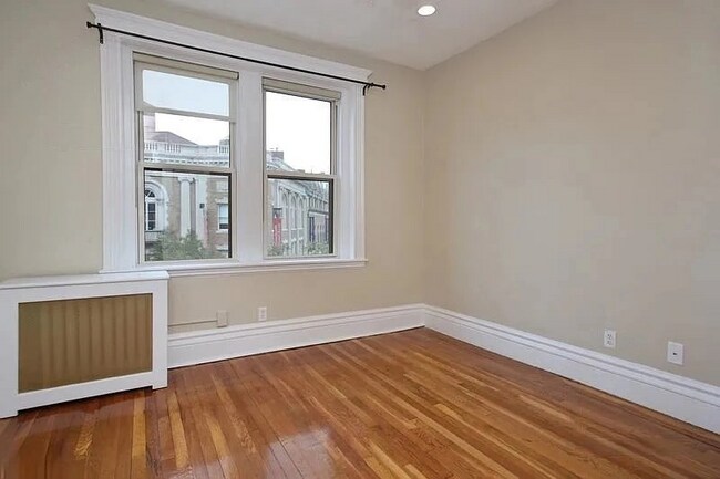 64 Charlesgate E, Unit 41 in Boston, MA - Building Photo - Building Photo