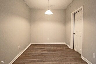 6585 Reserve Dr in Indianapolis, IN - Building Photo - Building Photo