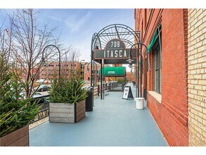 716 N 1st St-Unit -443 in Minneapolis, MN - Building Photo - Building Photo