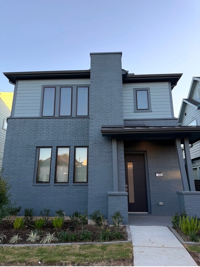 3323 Full Bellied Ln