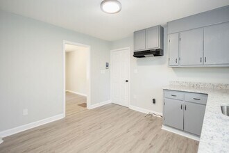 360 N 16th St in Griffin, GA - Building Photo - Building Photo