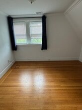 1798 Beacon St, Unit 2 in Brookline, MA - Foto de edificio - Building Photo