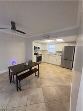17455 Silver Fox Dr in Ft. Myers, FL - Building Photo - Building Photo