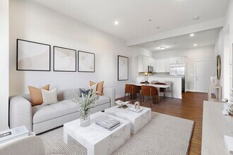 6200 HUDSON Ave in West New York, NJ - Building Photo - Building Photo