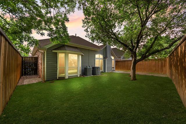 17958 Brent Dr in Dallas, TX - Building Photo - Building Photo