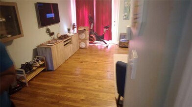 411 10th St NE in Atlanta, GA - Building Photo - Building Photo