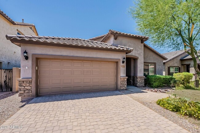 property at 10819 W Bronco Trail