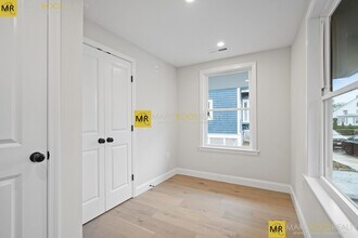 59 Nottinghill Rd, Unit 3 in Boston, MA - Building Photo - Building Photo