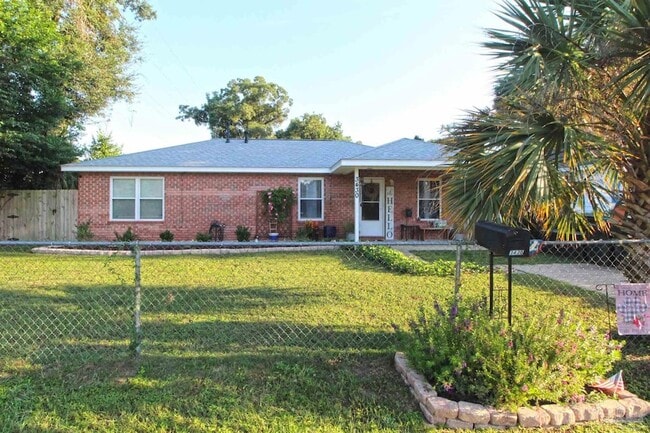 property at 3430 W Brainerd St