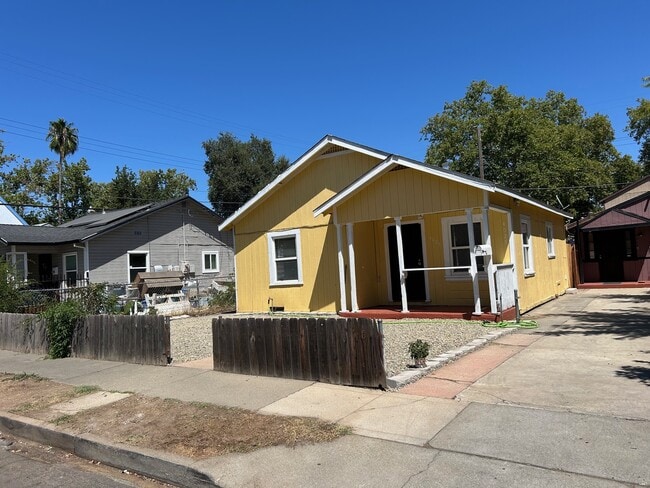 4025 50th St in Sacramento, CA - Building Photo - Building Photo