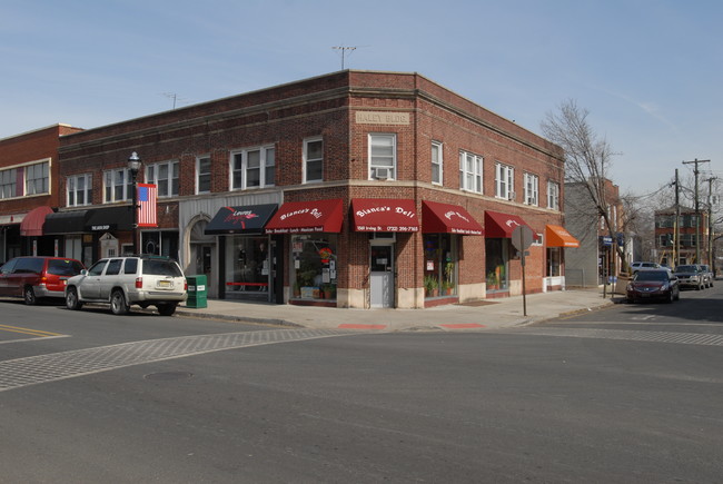 1572 Elizabeth Ave in Rahway, NJ - Building Photo - Building Photo