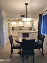 12222 N Paradise Vlg Pkwy S in Phoenix, AZ - Building Photo - Building Photo