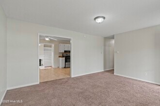 203 Knight Pl in Jacksonville, NC - Building Photo - Building Photo