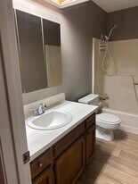 5147 Berryville Ct, Unit One unit in Baton Rouge, LA - Building Photo